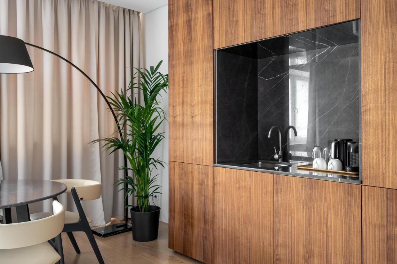Noma Homes City Suite - Warsaw Center ภายนอก รูปภาพ